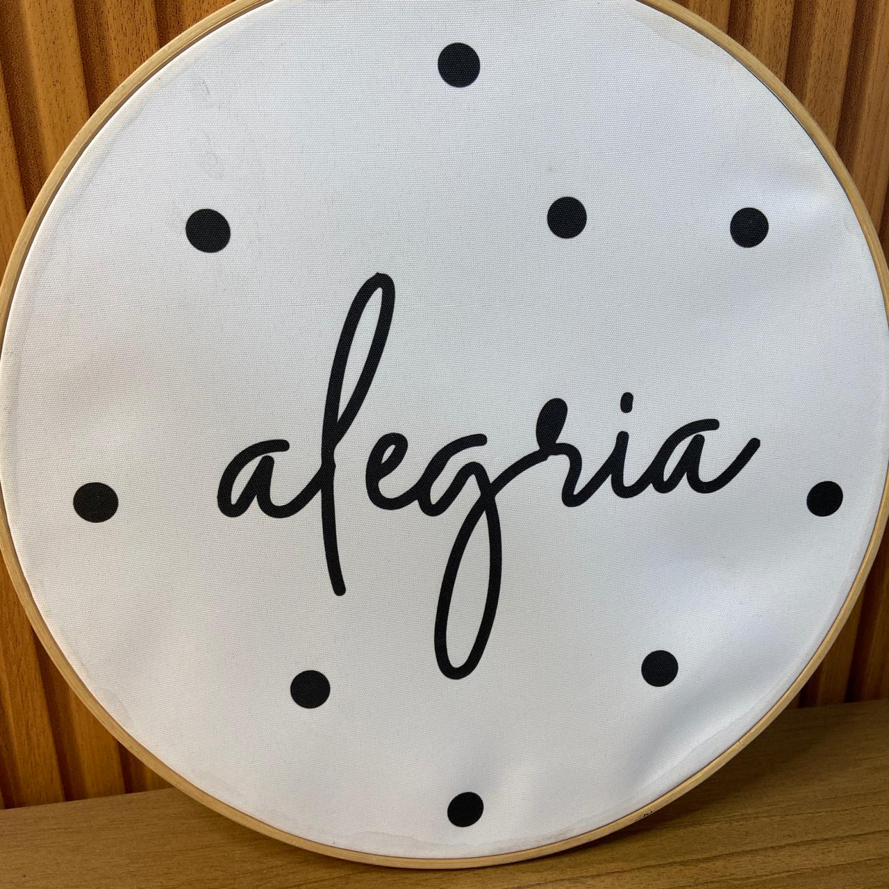 QUADRO DE TECIDO COM MOLDURA DE BAMBU ALEGRIA (1 UNIDADE)