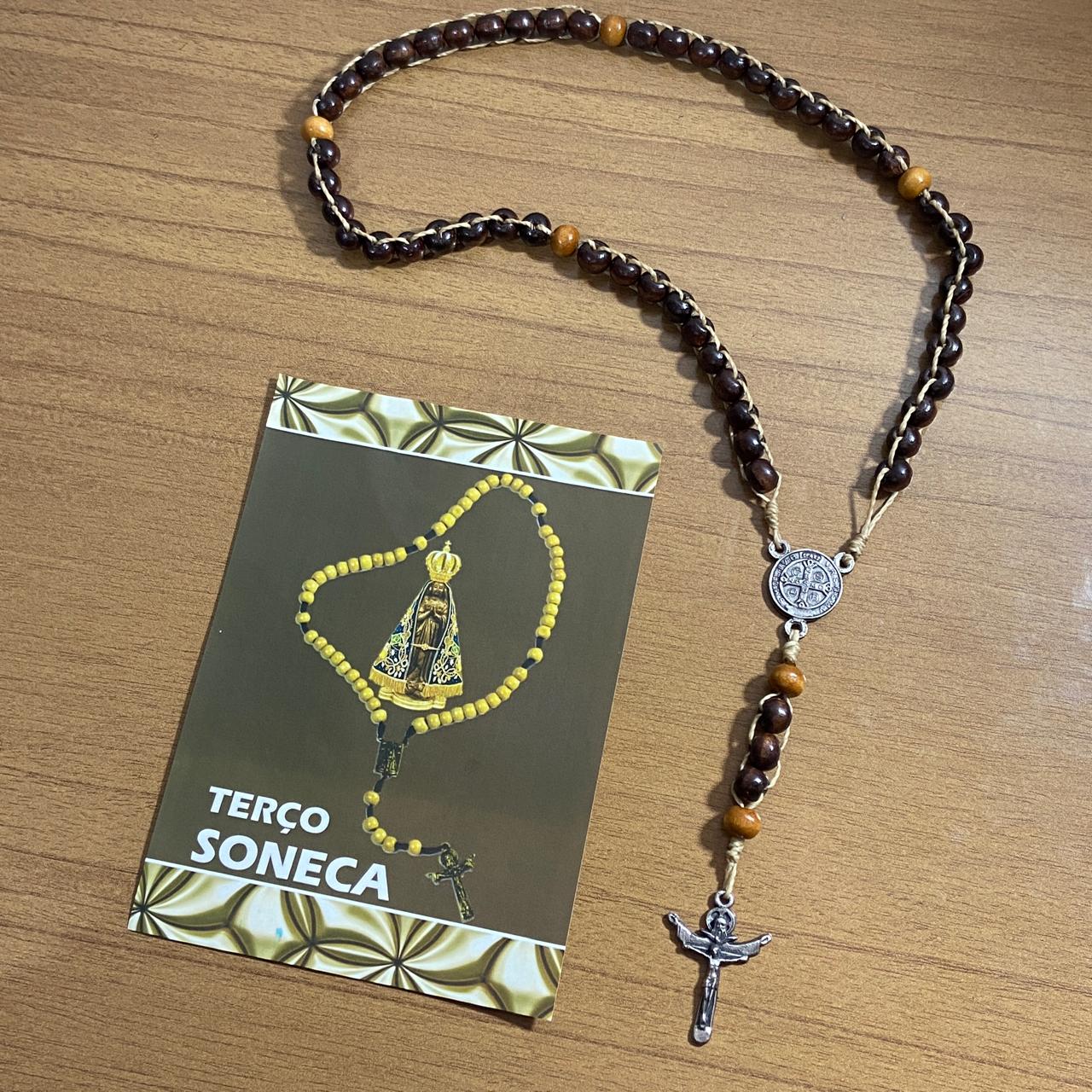 TERÇO DE MADEIRA SONECA MEDALHA SÃO BENTO 8MM(1 UNIDADE)