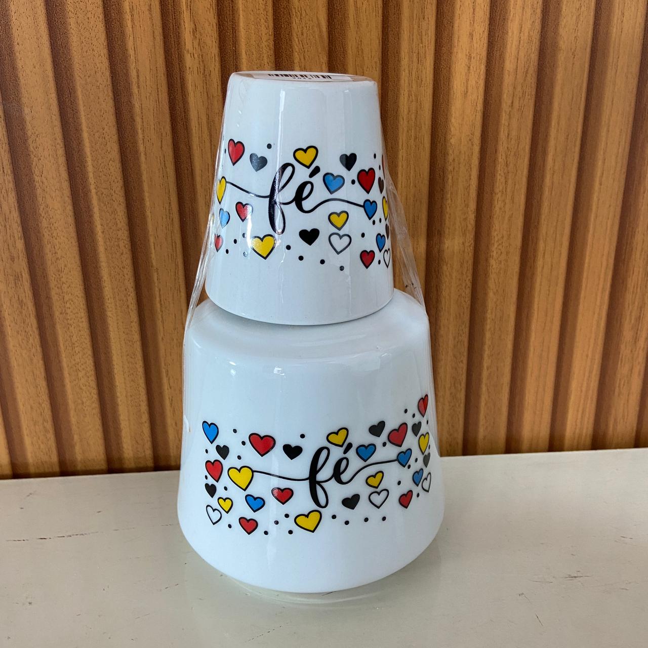 MORINGA DE PORCELANA FÉ 650ML (1 UNIDADE)