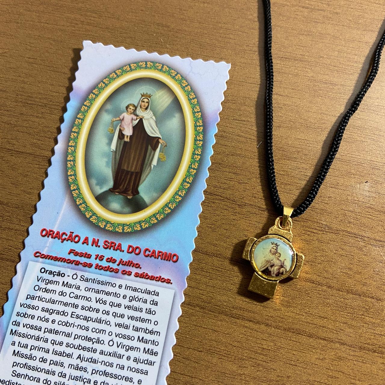 CORDÃO COM CRUZ RESINADA NOSSA SENHORA DO CARMO (1 UNIDADES)
