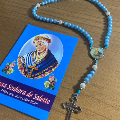 TERÇO PÉROLA AZUL NOSSA SENHORA DE SALETTE 08MM (1 UNIDADE)