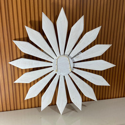 MANDALA MADEIRA BRANCA DIVINO ESPIRITO SANTO 68CMX67CM  (1 UNIDADE)