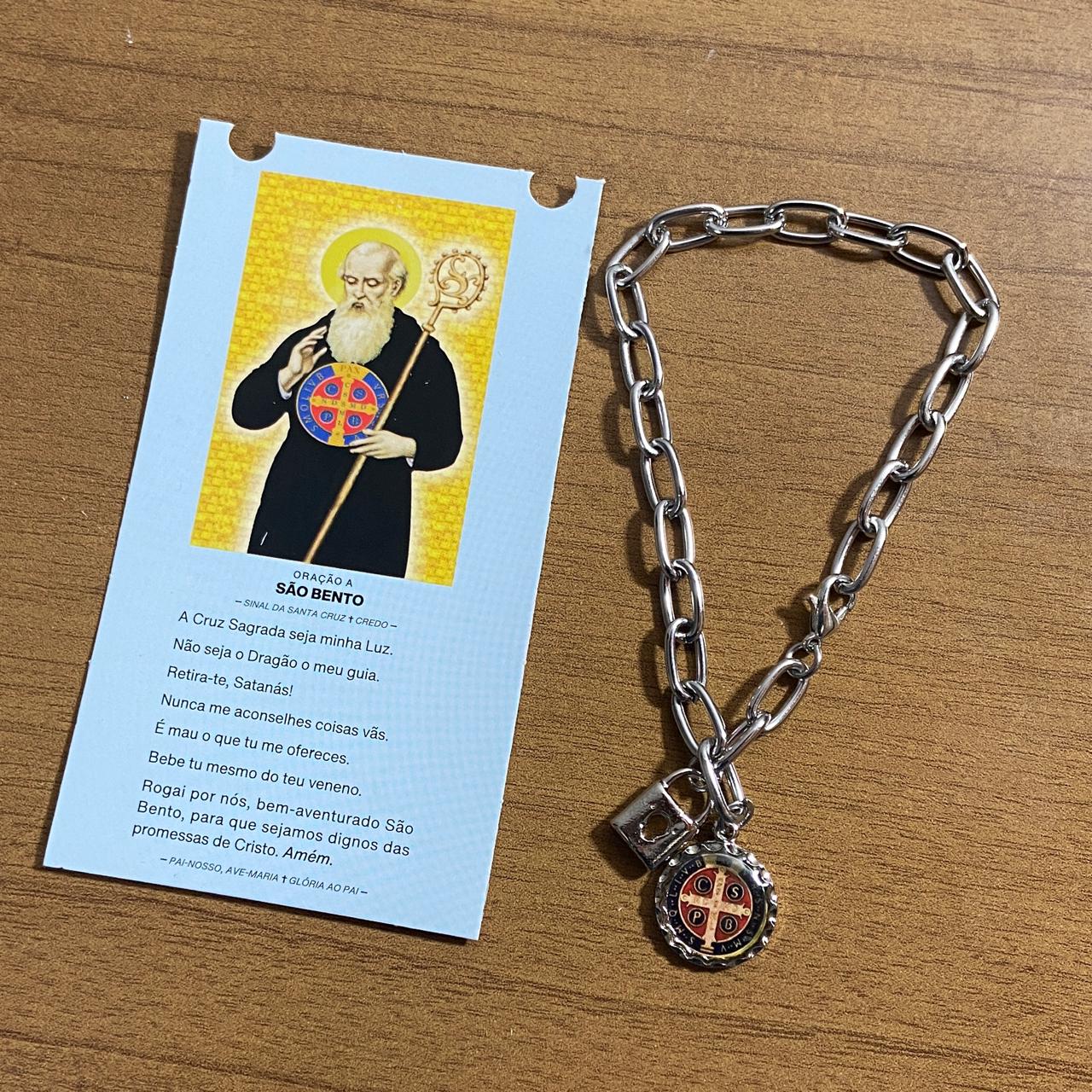 PULSEIRA CADEADO MEDALHA SÃO BENTO NA CARTELA (3 UNIDADES)