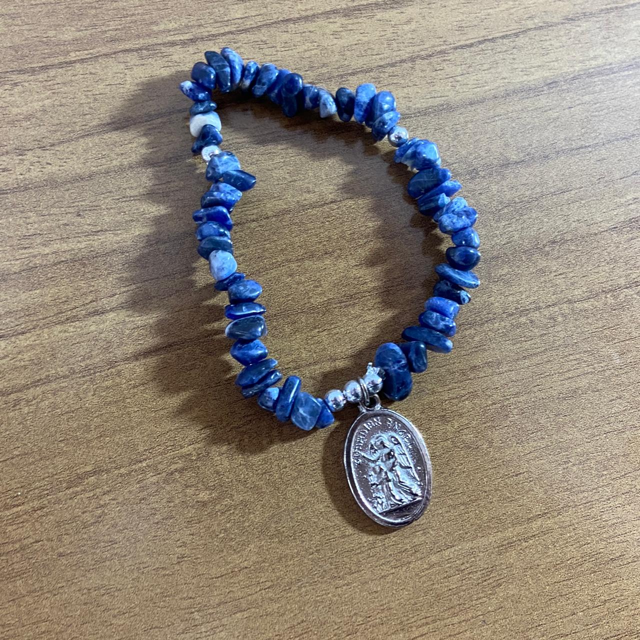 PULSEIRA COM PEDRARIA AZUL SÃO MIGUEL ARCANJO E ANJO DA GUARDA  ( 1 UNIDADE)