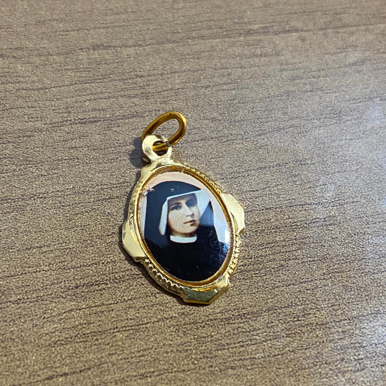 MEDALHA ALUMINIO SANTA FAUSTINA (36 UNIDADES)