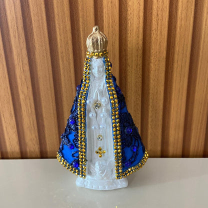 IMAGEM DE GESSO NOSSA SENHORA APARECIDA BRANCA DECOUPAGE AZUL 15CM (1 UNIDADE)