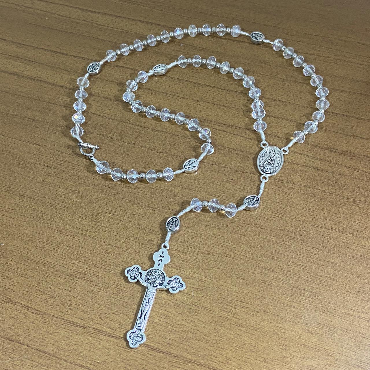 TERÇO CRISTAL NOSSA SENHORA APARECIDA  E SÃO CRISTÓVÃO 6 MM TRANSPARENTE  (1 UNIDADE)