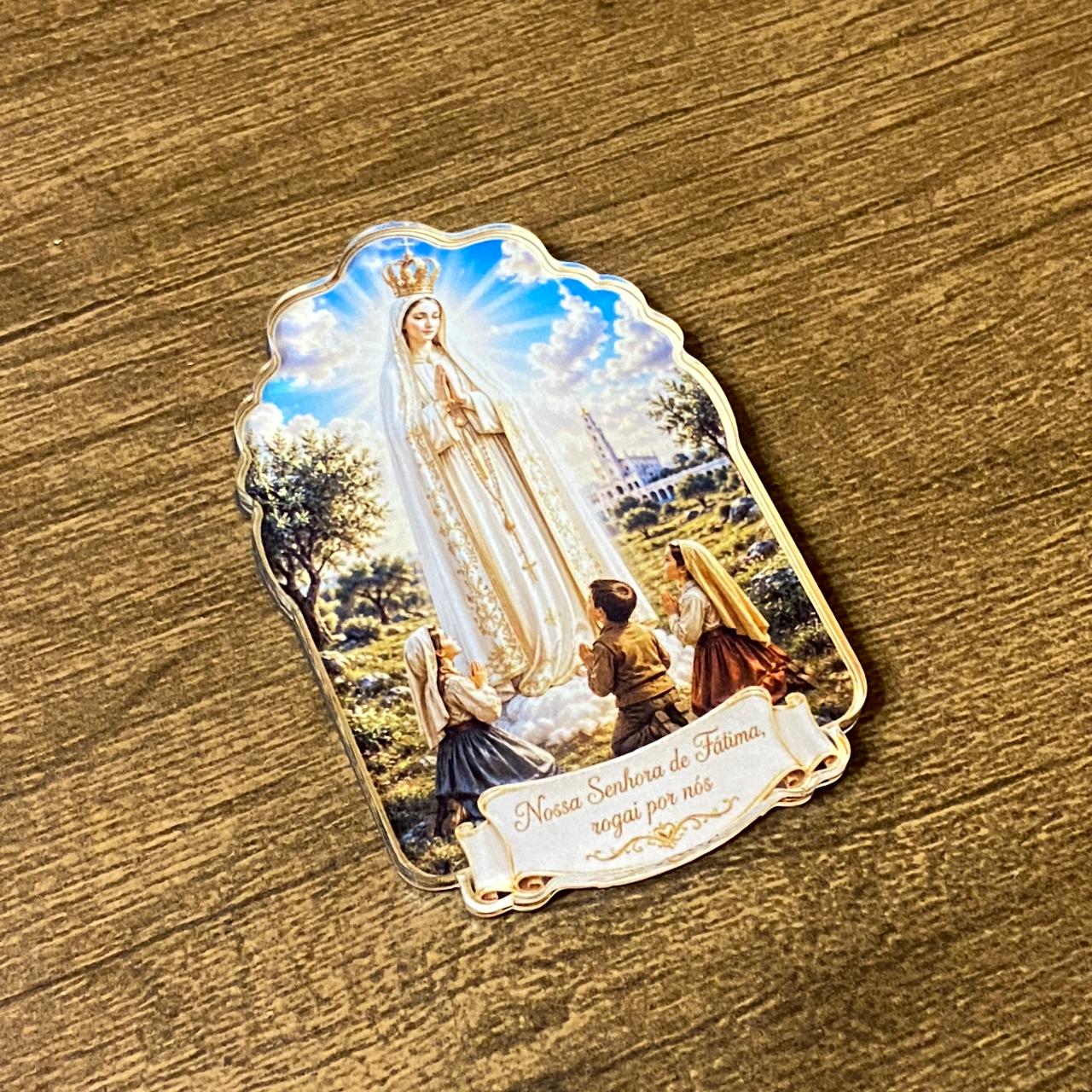 IMÃ DE ACRÍLICO NOSSA SENHORA DE FÁTIMA (1 UNIDADE)