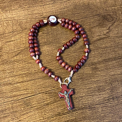 TERÇO PULSEIRA MADEIRA NOSSA SENHORA DA PENHA (12 UNIDADES)