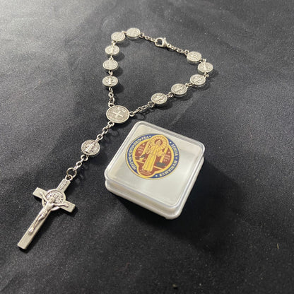 DEZENA PARA CARRO MEDALHA SÃO BENTO METAL CONTAS DECORADAS (6 UNIDADES)