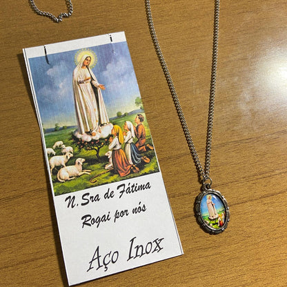 CORRENTE INOX COM MEDALHA RESINADA NOSSA SENHORA DE FÁTIMA  (3 UNIDADES)