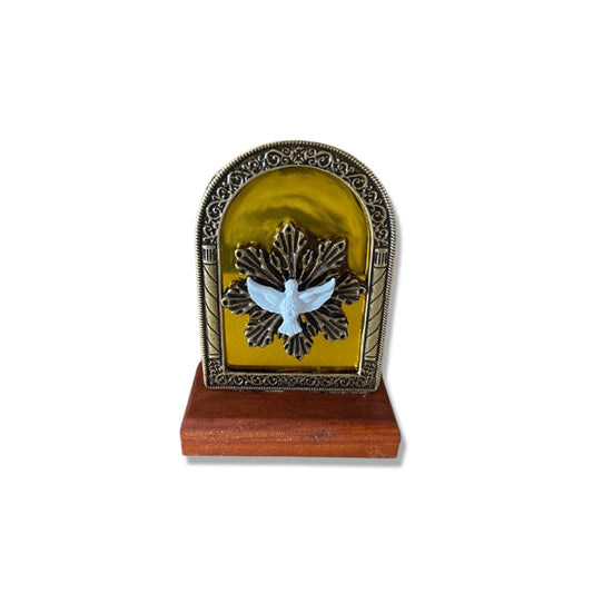 ADORNO DE MESA MADEIRA ESPELHADO DIVINO ESPÍRITO SANTO METAL OURO VELHO 9,8CM (1 UNIDADE)