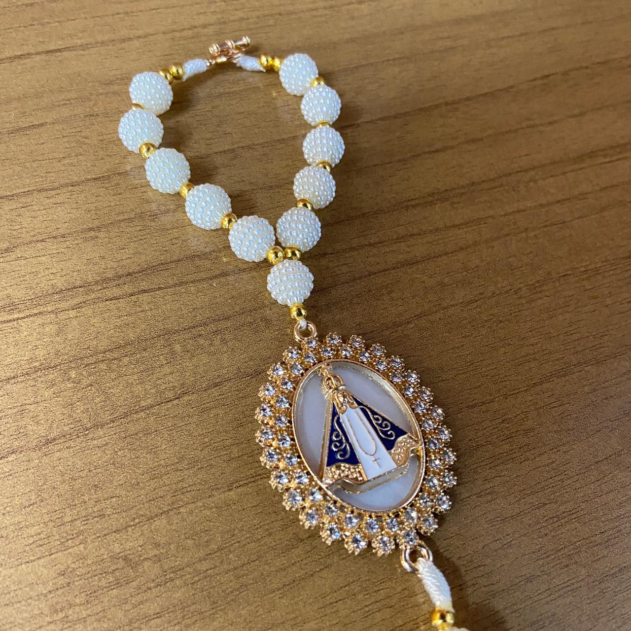 DEZENA PARA CARRO NOSSA SENHORA APARECIDA AMORA BRANCA MOD1 10MM (3 UNIDADES)