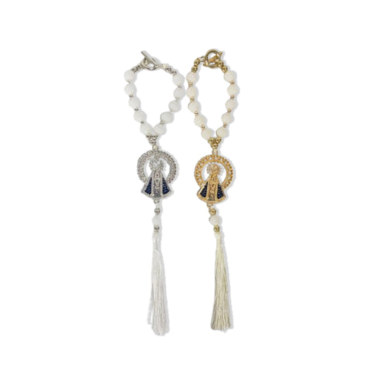DEZENA PARA CARRO DOURADA E PRATEADA NOSSA SENHORA APARECIDA REDONDO AMORA BRANCA 10MM (3 UNIDADES)