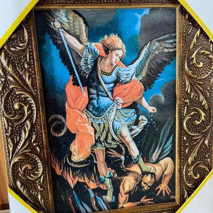 QUADRO COM MOLDURA RESINADO SÃO MIGUEL ARCANJO 20,5X15,5 (1 UNIDADE)