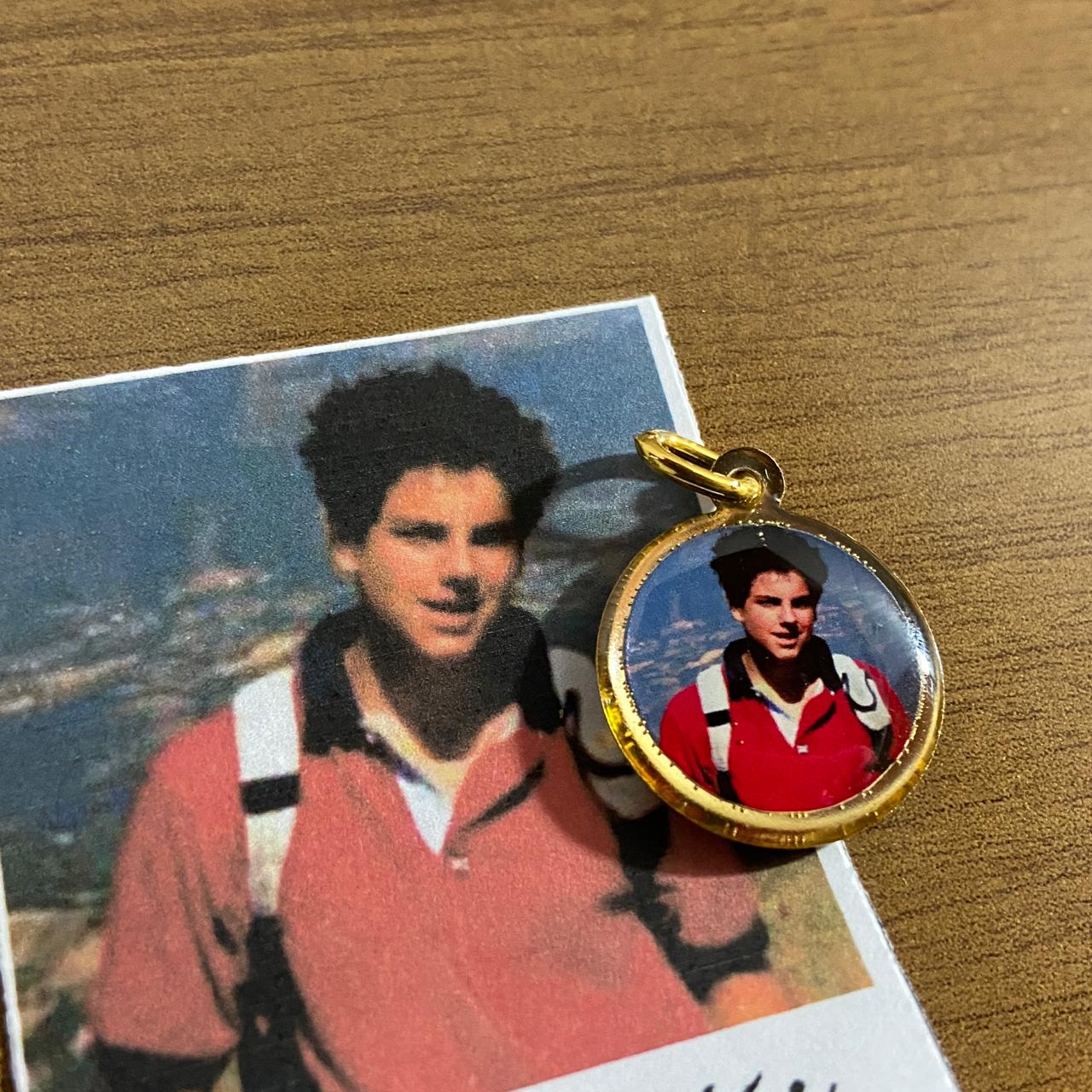 MEDALHA DUPLA FACE CARLO ACUTIS (12 UNIDADES)