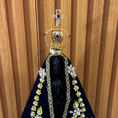 IMAGEM DE GESSO RÉPLICA NOSSA SENHORA APARECIDA COM MANTO E COROA 20CM (1 UNIDADE)