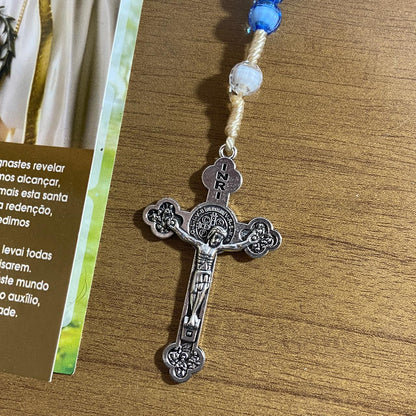 TERÇO ACRÍLICO AZUL E BRANCO COM FECHO NOSSA SENHORA DE FÁTIMA 08MM (1 UNIDADE)