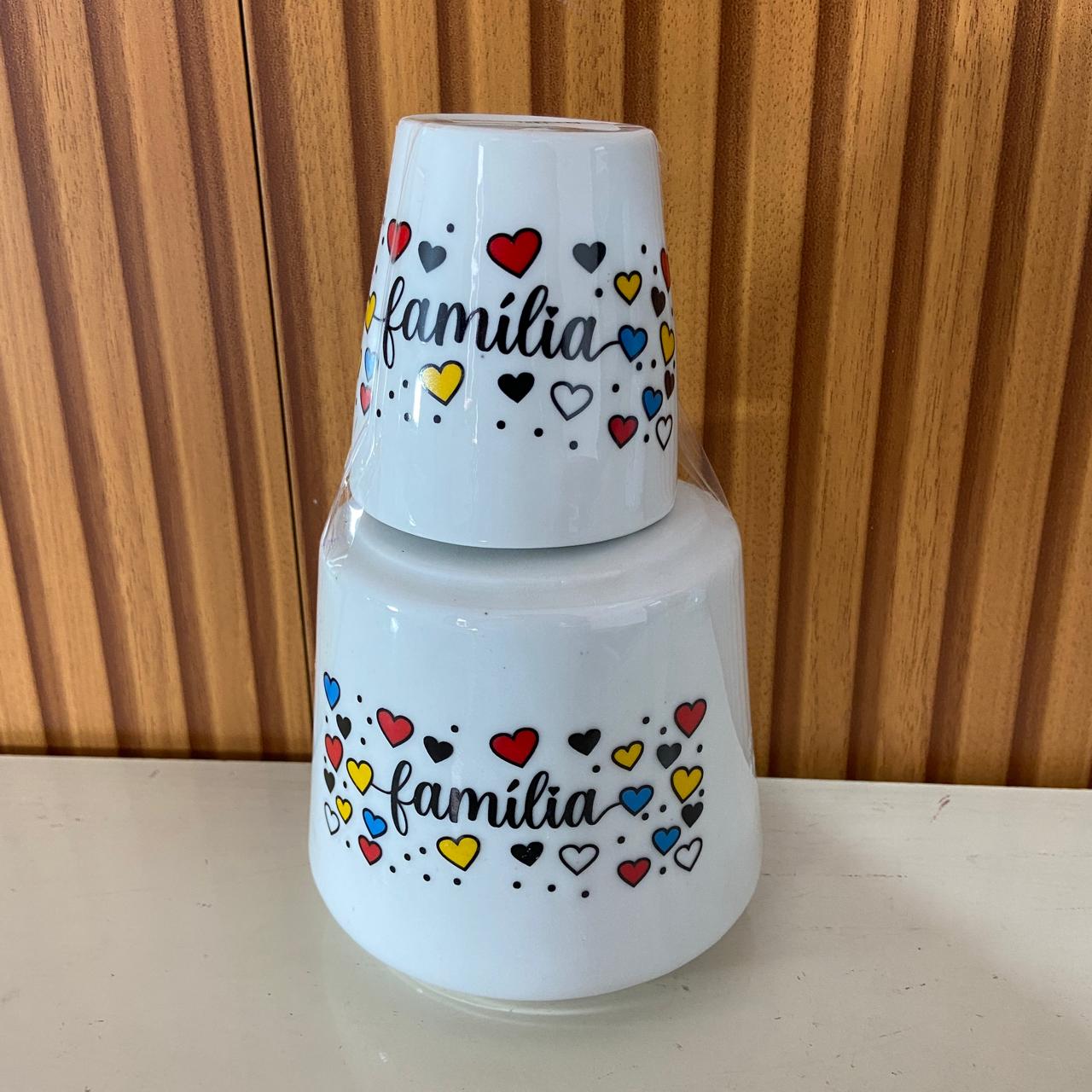 MORINGA DE PORCELANA FAMÍLIA 650ML (1 UNIDADE)