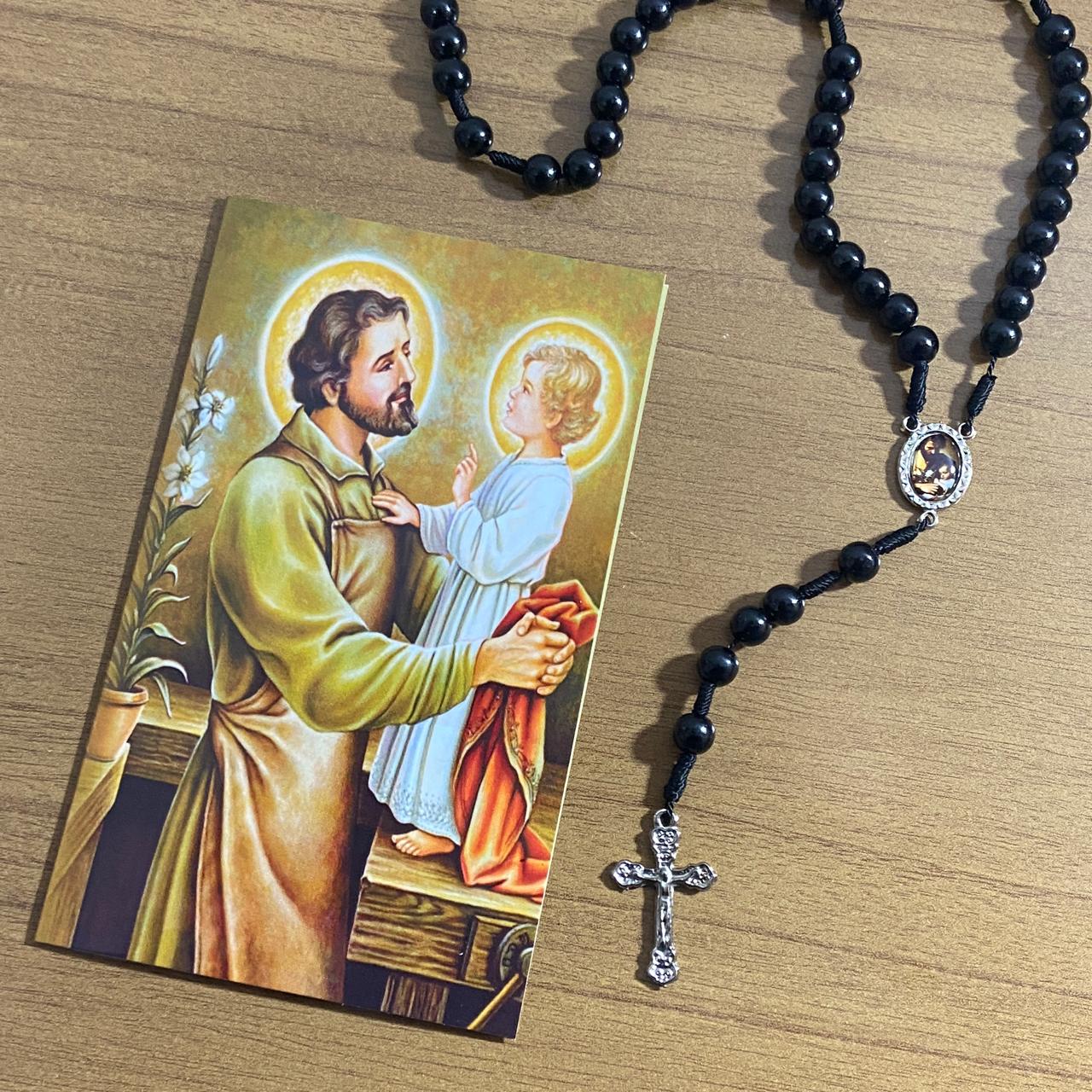 TERÇO PÉROLA PRETA SÃO JOSÉ  8MM (1 UNIDADE)