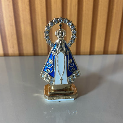 IMAGEM NOSSA SENHORA APARECIDA COM AUREOLA PARA CARRO BRANCO 06CM  (12 UNIDADES)