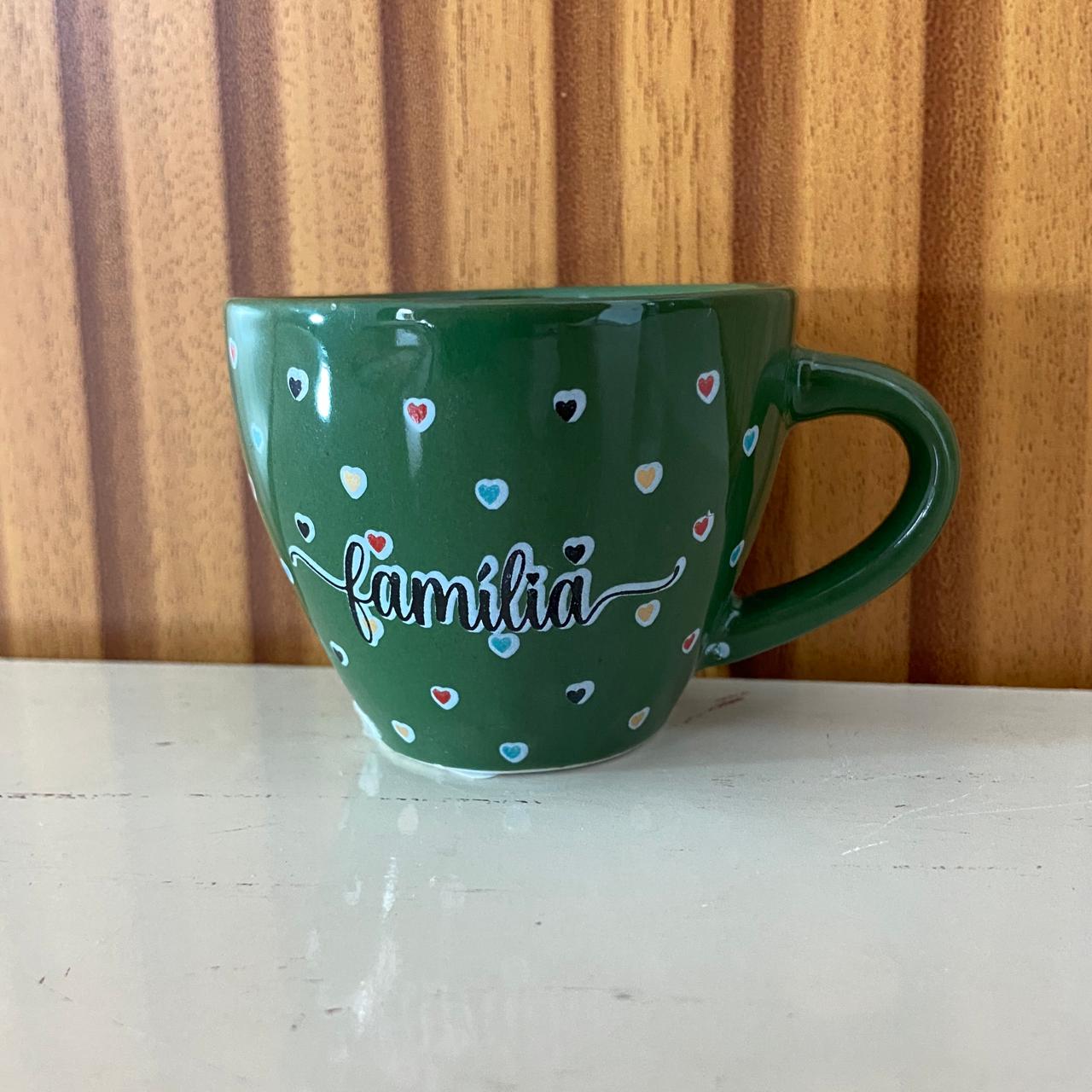 XÍCARA COQUINHO VERDE MOD1 FAMÍLIA (1 UNIDADE)