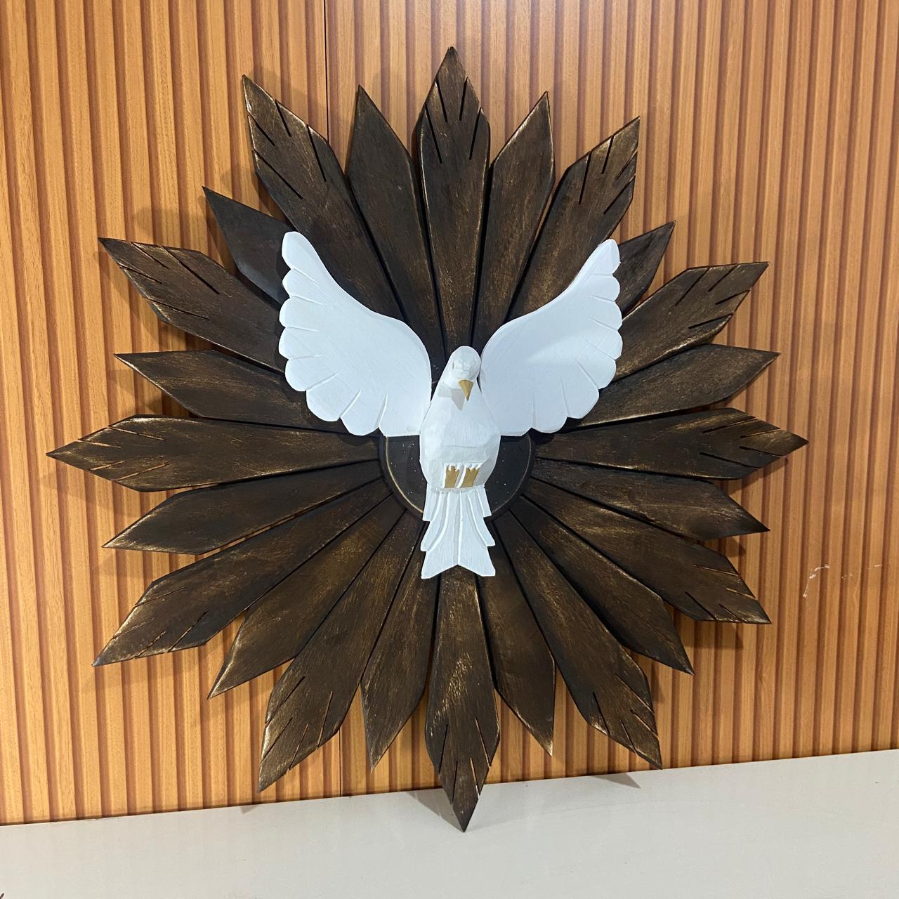 MANDALA MADEIRA MARROM DIVINO ESPIRITO SANTO  75X71CM (1 UNIDADE)