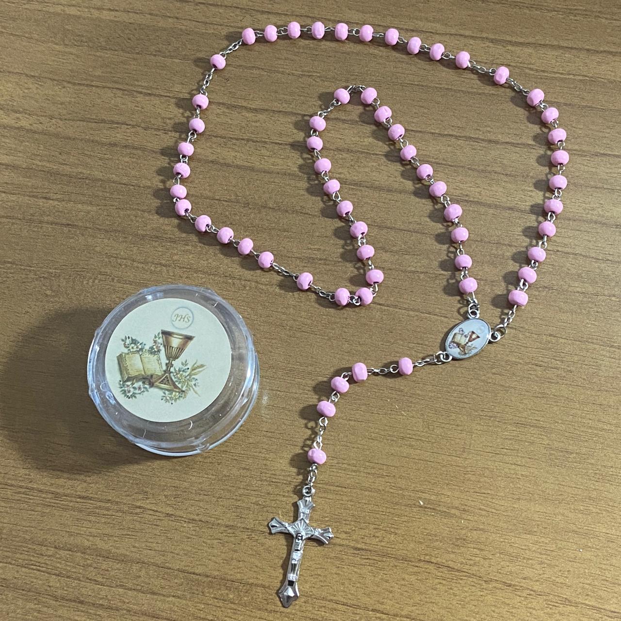 TERÇO DE MADEIRA ROSA EUCARISTIA 06MM (6 UNIDADES)