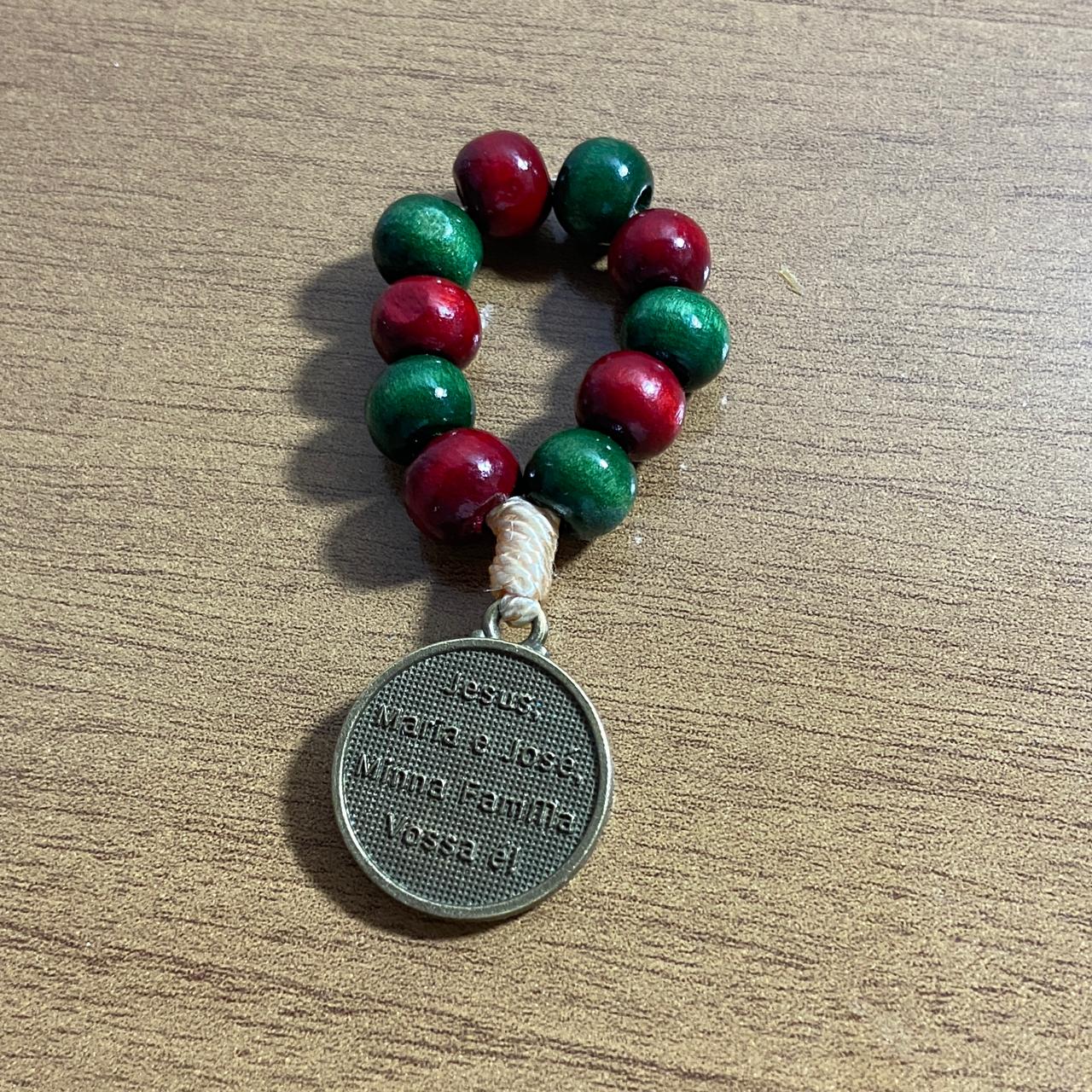 DEZENA DE DEDO MADEIRA COM MEDALHA OURO VELHO SAGRADA FAMÍLIA  (3 UNIDADES)