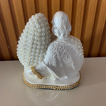 BUSTO DE GESSO SAGRADA FAMÍLIA BRANCO COM PÉROLA E STRASS DOURADO 13CM (1 UNIDADE)