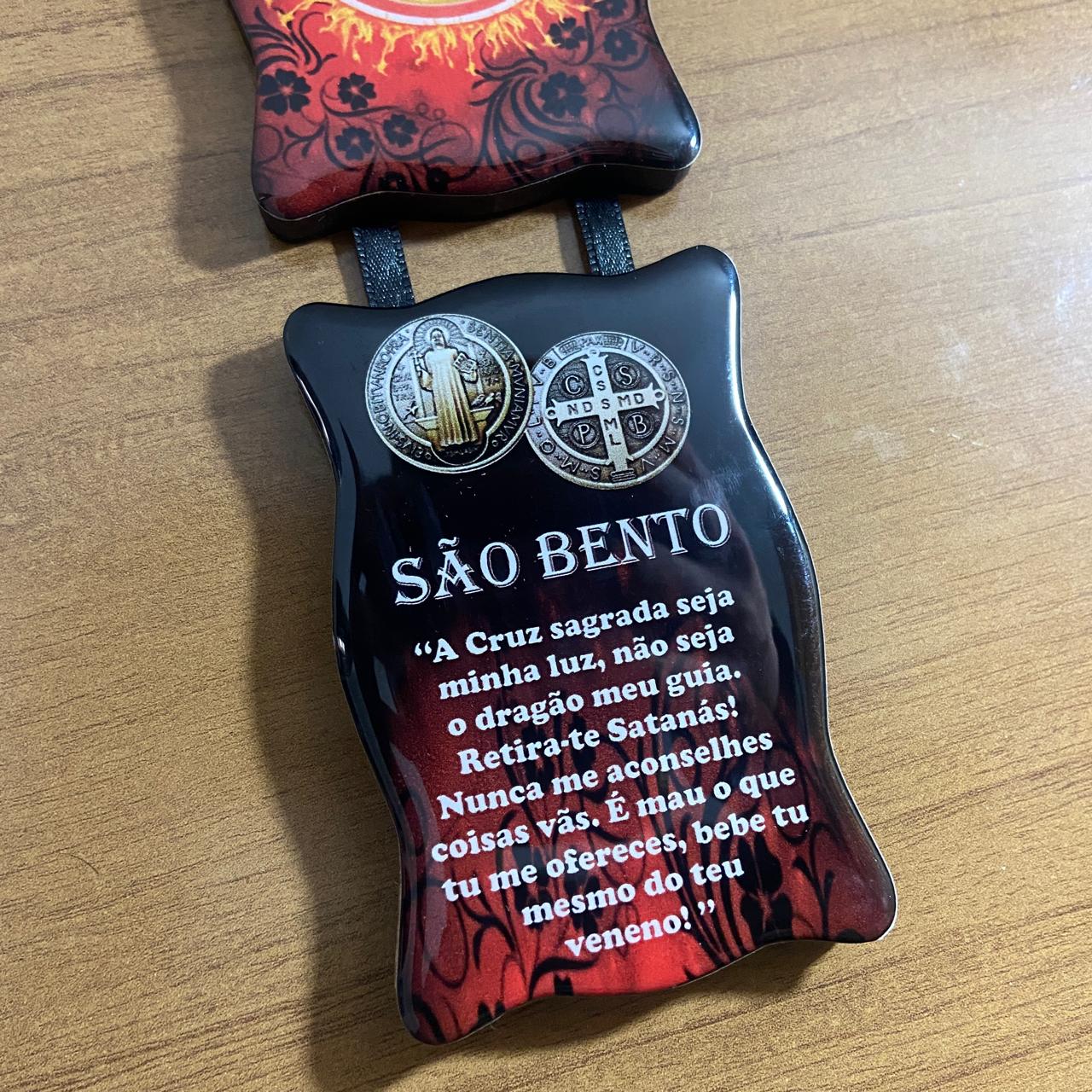 ADORNO DUPLO QUADRADO FITA MEDALHA SÃO BENTO (1 UNIDADE)