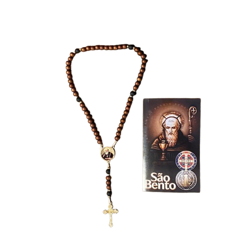 TERÇO PÉROLA MARROM COM MEDALHA RESINADA SÃO BENTO 8MM (1 UNIDADE)