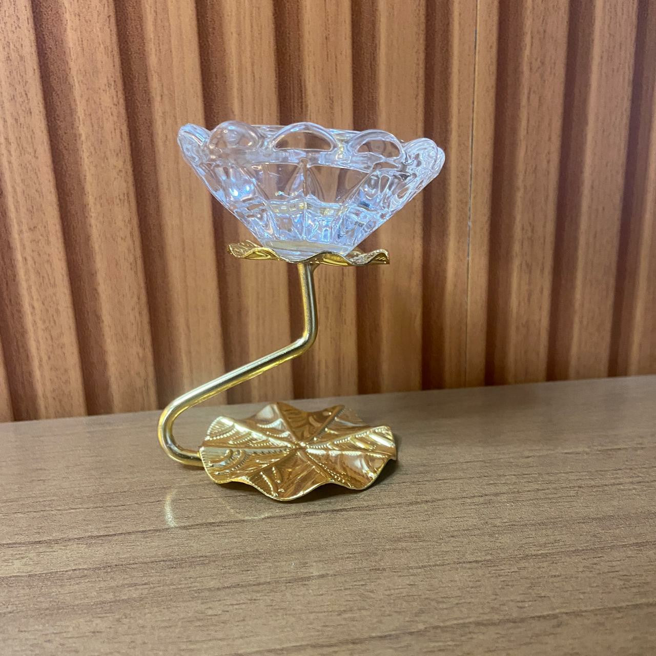 CASTIÇAL DE VIDRO CRISTAL COM SUPORTE DOURADO 8CM (1 UNIDADE)