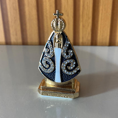 IMAGEM NOSSA SENHORA APARECIDA PARA CARRO COM STRASS BRANCO MOD6 5,8CM (12 UNIDADES)