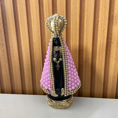 IMAGEM DE GESSO NOSSA SENHORA APARECIDA COM PÉROLA ROSA E STRASS 15CM (1 UNIDADE)