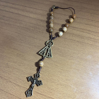 DEZENA PARA CARRO MADEIRA NOSSA SENHORA APARECIDA  10MM (1 UNIDADE)