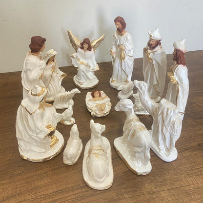 PRESÉPIO DE GESSO BRANCO E DOURADO 16 PEÇAS 20CM (1 UNIDADE)