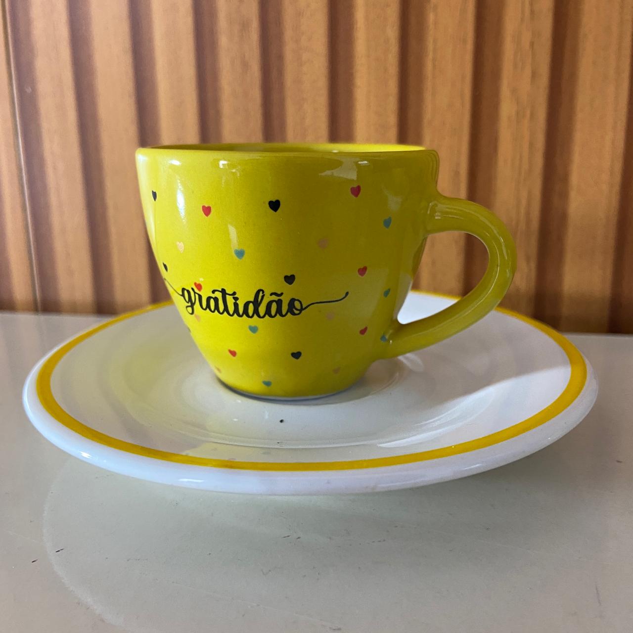 XÍCARA COM PIRES GRATIDÃO AMARELO (1 UNIDADE)