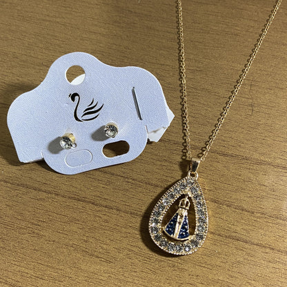 CORRENTE DOURADA COM BRINCO PONTA DE LUZ NOSSA SENHORA APARECIDA MOD 02  ( 1 UNIDADE)