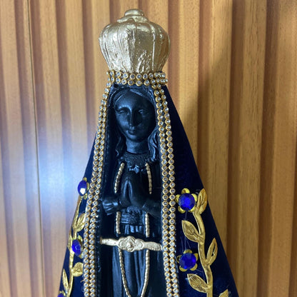 IMAGEM DE GESSO NOSSA SENHORA APARECIDA COM MANTO  PEDRARIA 30CM  (1 UNIDADE)