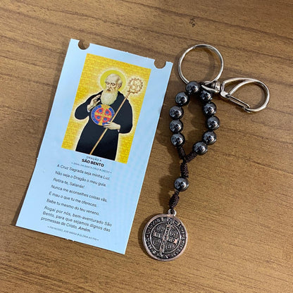 CHAVEIRO DEZENA HEMATITA COM MOSQUETE MEDALHA SÃO BENTO (3 UNIDADES)