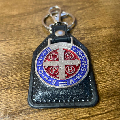 CHAVEIRO COURO COM MOSQUETE MEDALHA SÃO BENTO ( 6 UNIDADES)