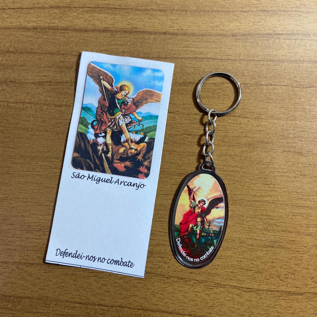 CHAVEIRO METAL OVAL RESINADO SÃO MIGUEL ARCANJO (6 UNIDADES)