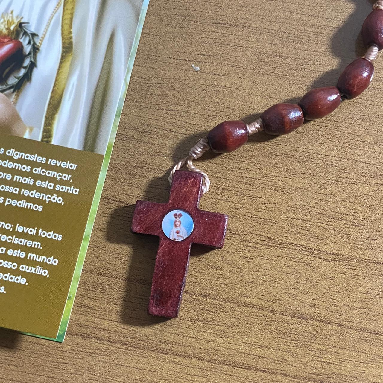 TERÇO DE MADEIRA NOSSA SENHORA DE FÁTIMA 8MM (3 UNIDADES)