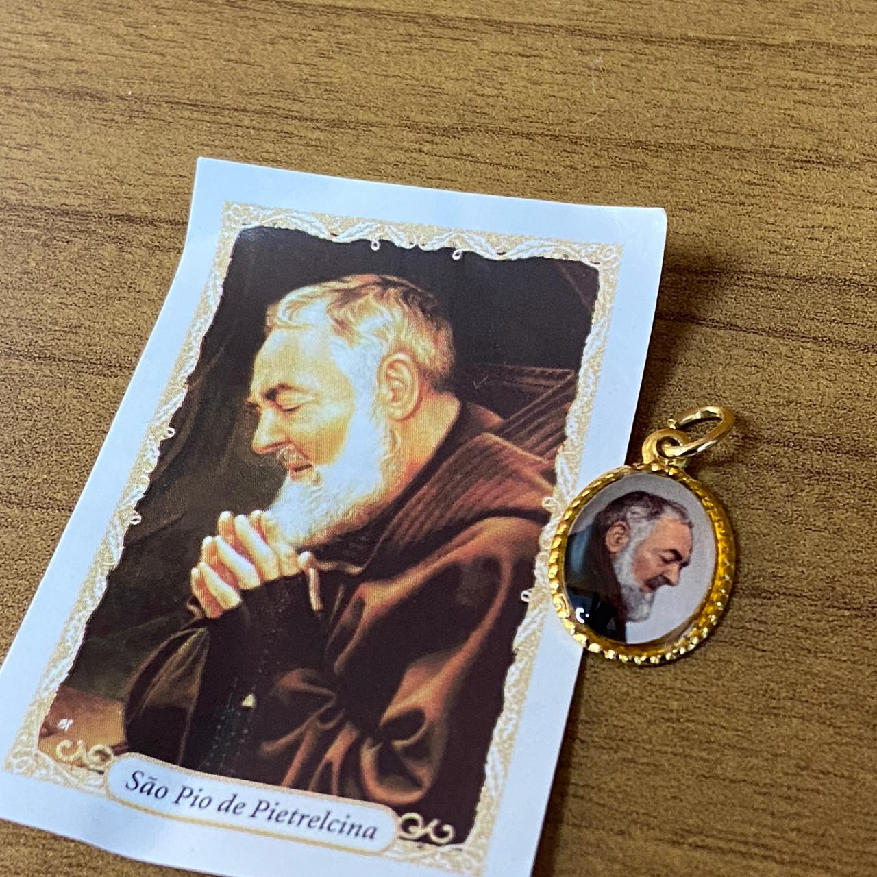 MEDALHA ALUMÍNIO SANTO PADRE PIO (36 UNIDADES)