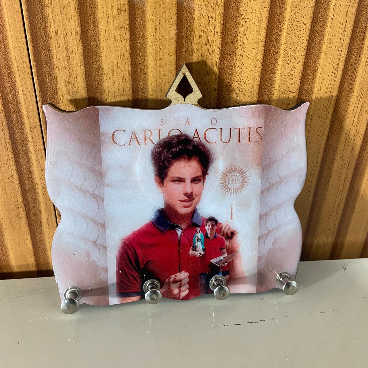 PORTA CHAVE RESINADO CARLO ACUTIS 14CM (1 UNIDADE)