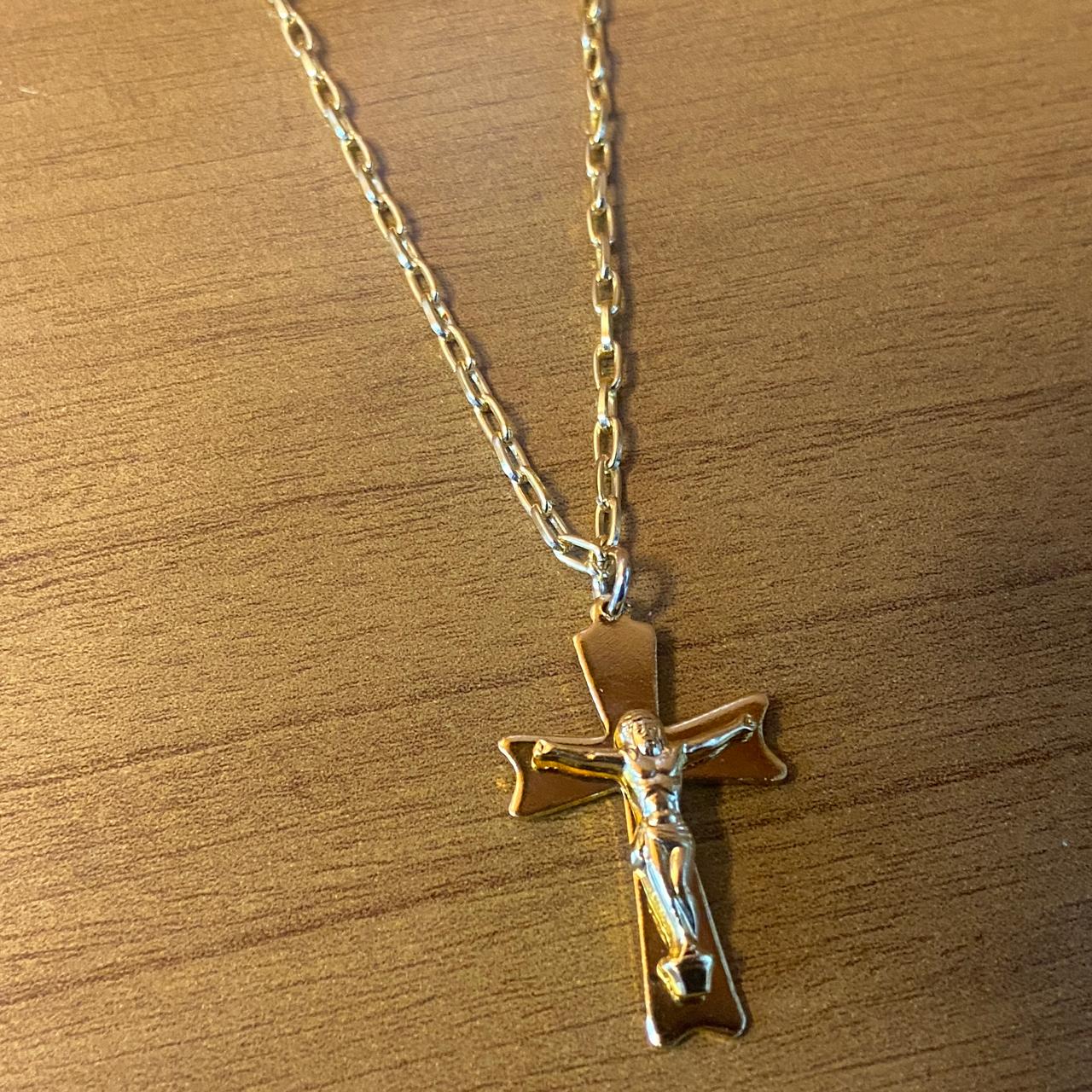 CORRENTE DOURADA COM CRUCIFIXO MOD2 ( 1 UNIDADE)