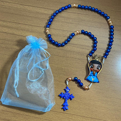 TERÇO PÉROLA AZUL NOSSA SENHORA APARECIDA DE BISCUIT (1 UNIDADE)