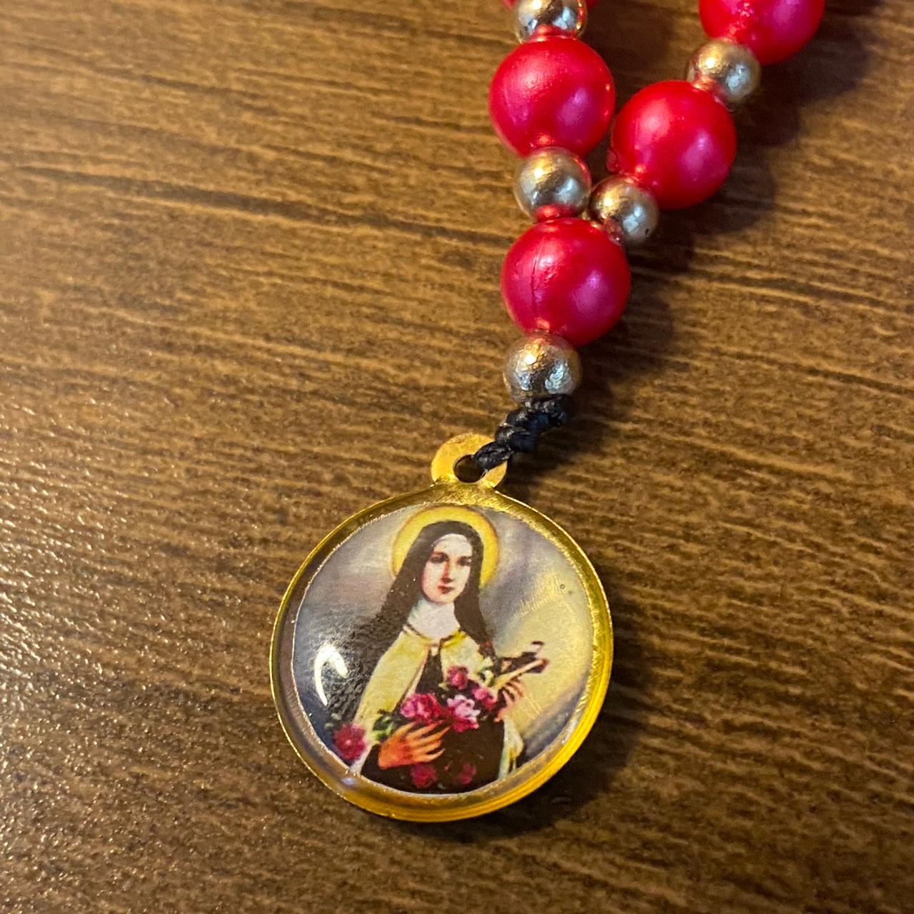 NOVENA DAS ROSAS DE SANTA TERESINHA 8MM (1 UNIDADE)
