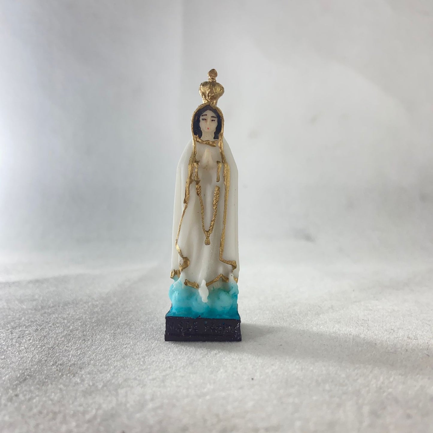 IMAGEM DE RESINA NACIONAL NOSSA SENHORA DE FÁTIMA 07CM (6 UNIDADES)